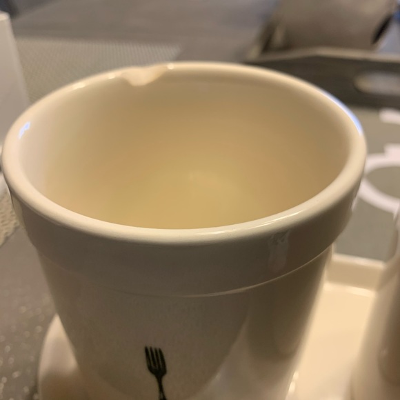 Rae Dunn Utensil holders - Picture 3 of 3